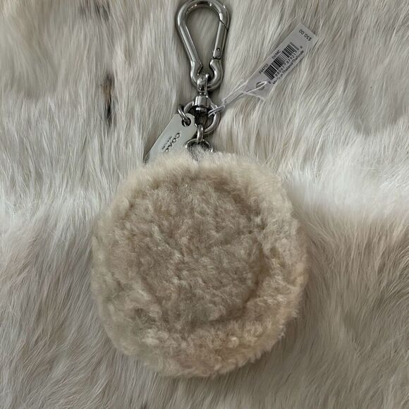 COACH Penquin Keychain NWT - Picture 3 of 6